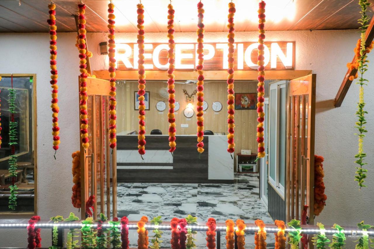 Suryoday Resort Lansdowne Eksteriør billede